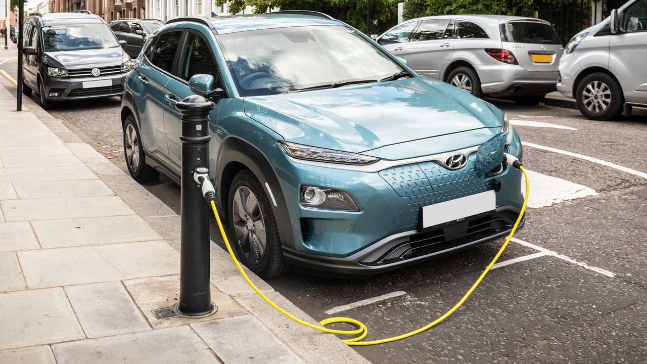 ubitricity charging point