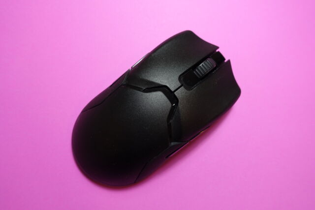 The Razer Viper Ultimate wireless gaming mouse.