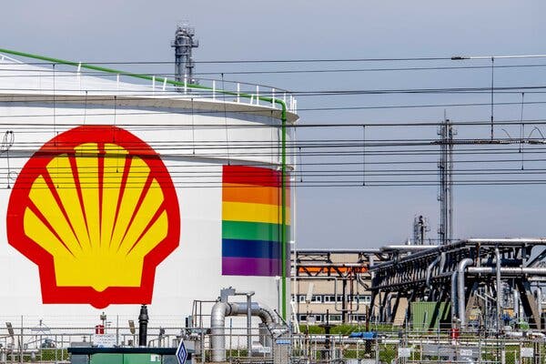 A Royal Dutch Shell facility in Rotterdam, the Netherlands. The company is expected to appeal a court ruling that it must reduce its carbon dioxide emissions.