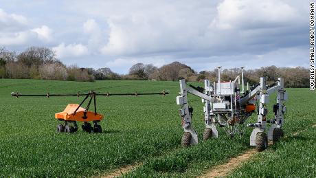 A robot is killing weeds by zapping them with electricity 