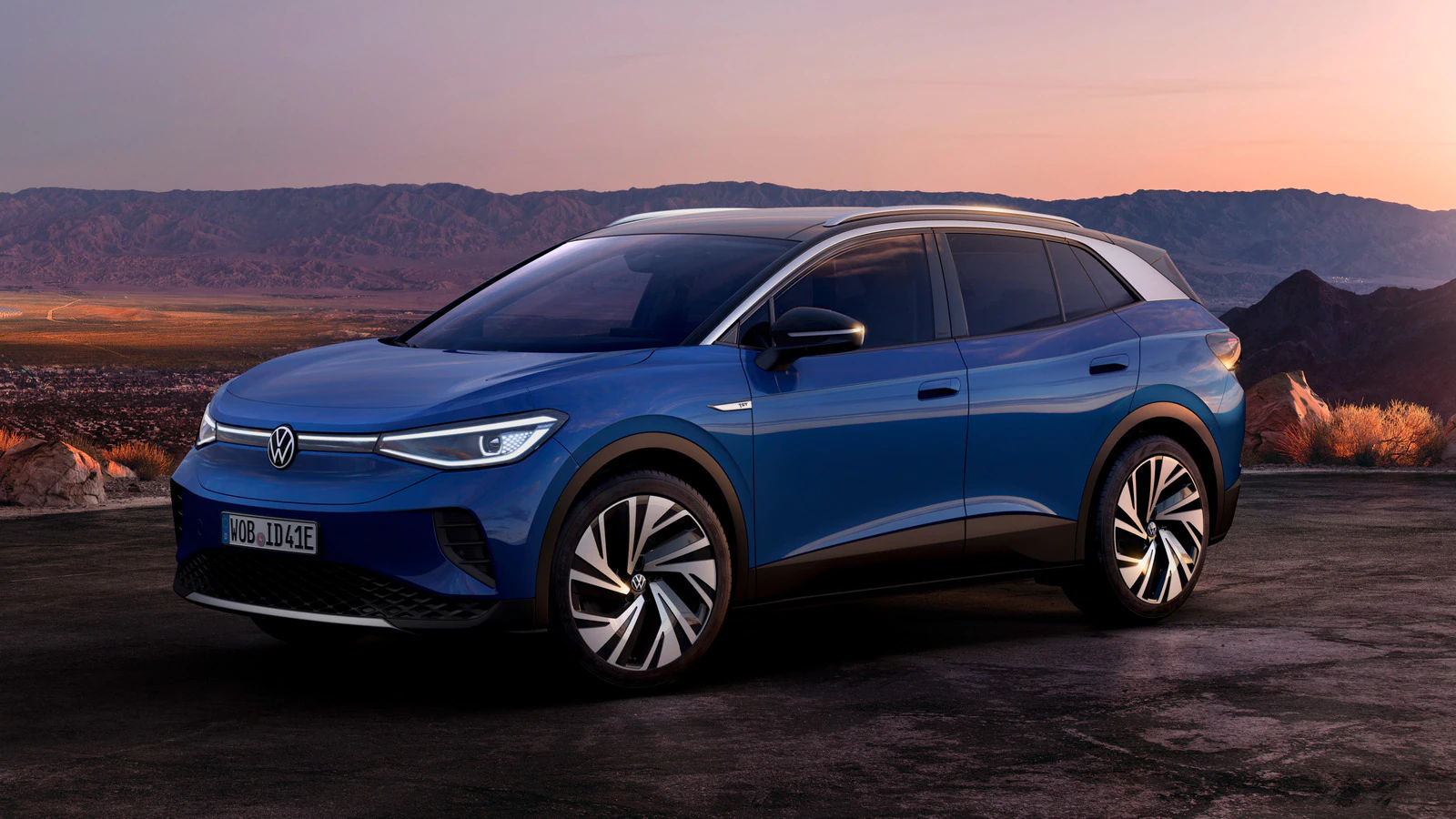 2021 Volkswagen Id4 blue on a hill