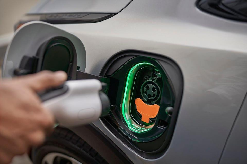 Learning to charge an EV is comparable to learning how to pump gas for the first time &#x002013; electric car chargers are designed to be easy to use.